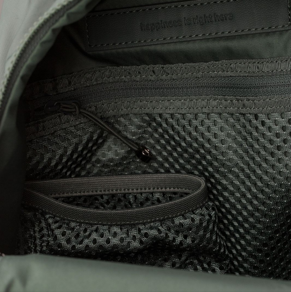 Lululemon Go Lightly Bag 12L - Picture 4 of 16